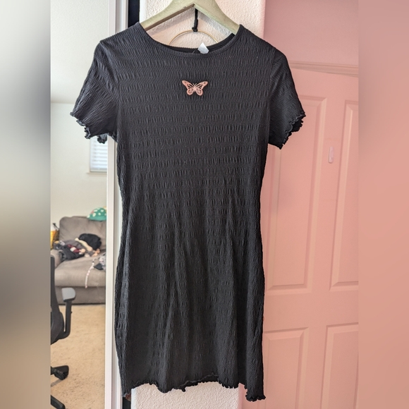 H&M Butterfly smocked mini dress - Picture 2 of 4